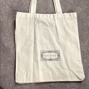 Gucci Beige Canvas Tote with Logo